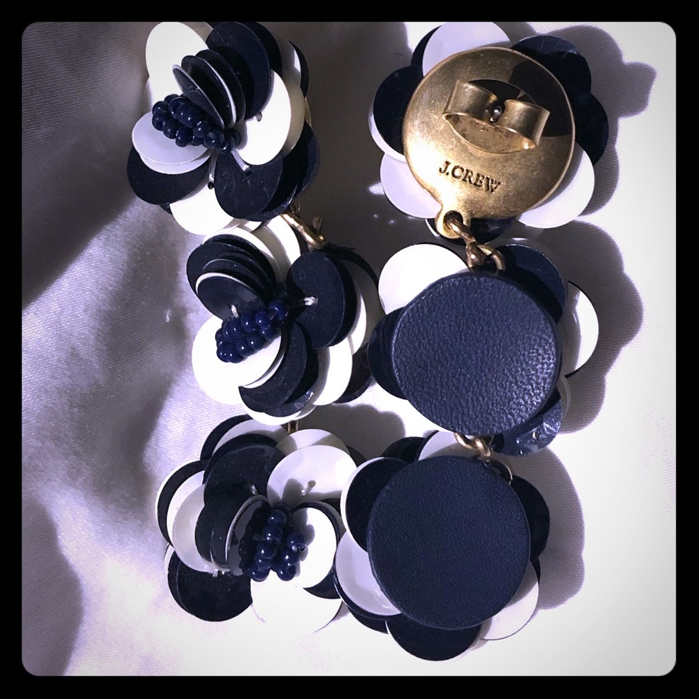 J. Crew NWOT navy and white flower dangle earrings